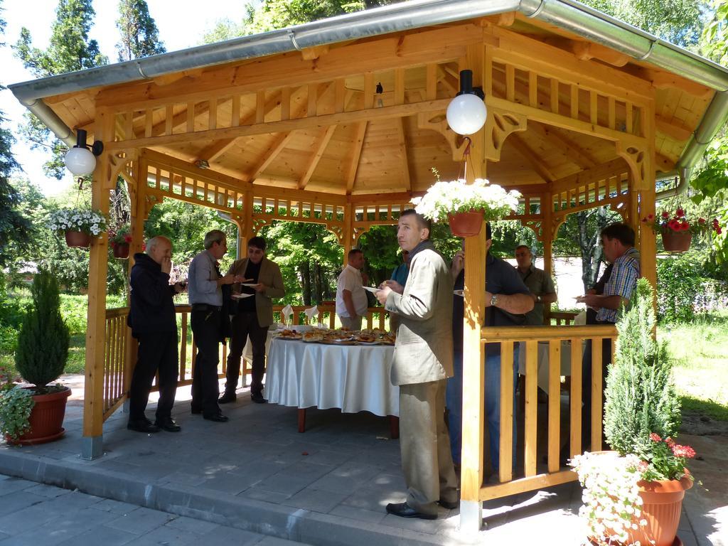 Prenociste Gazela Bed and Breakfast Pirot Eksteriør billede