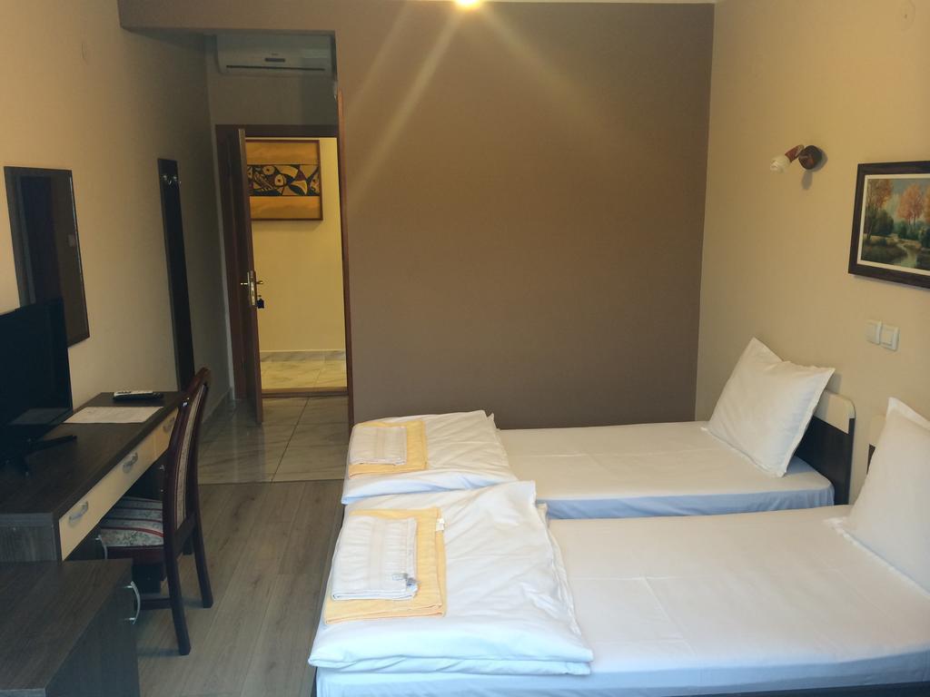 Prenociste Gazela Bed and Breakfast Pirot Værelse billede